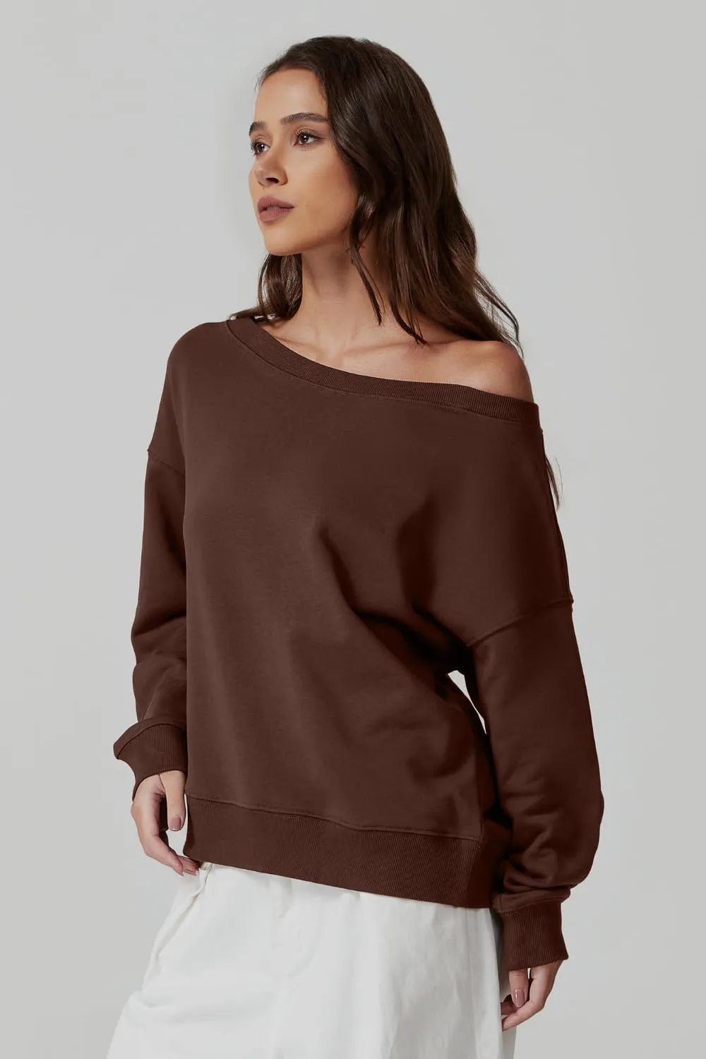 QINSEN Womens Oversized Sweatshirt Long Sleeve Off The Shoulder Pullover Casual Comfy Fall Outfits