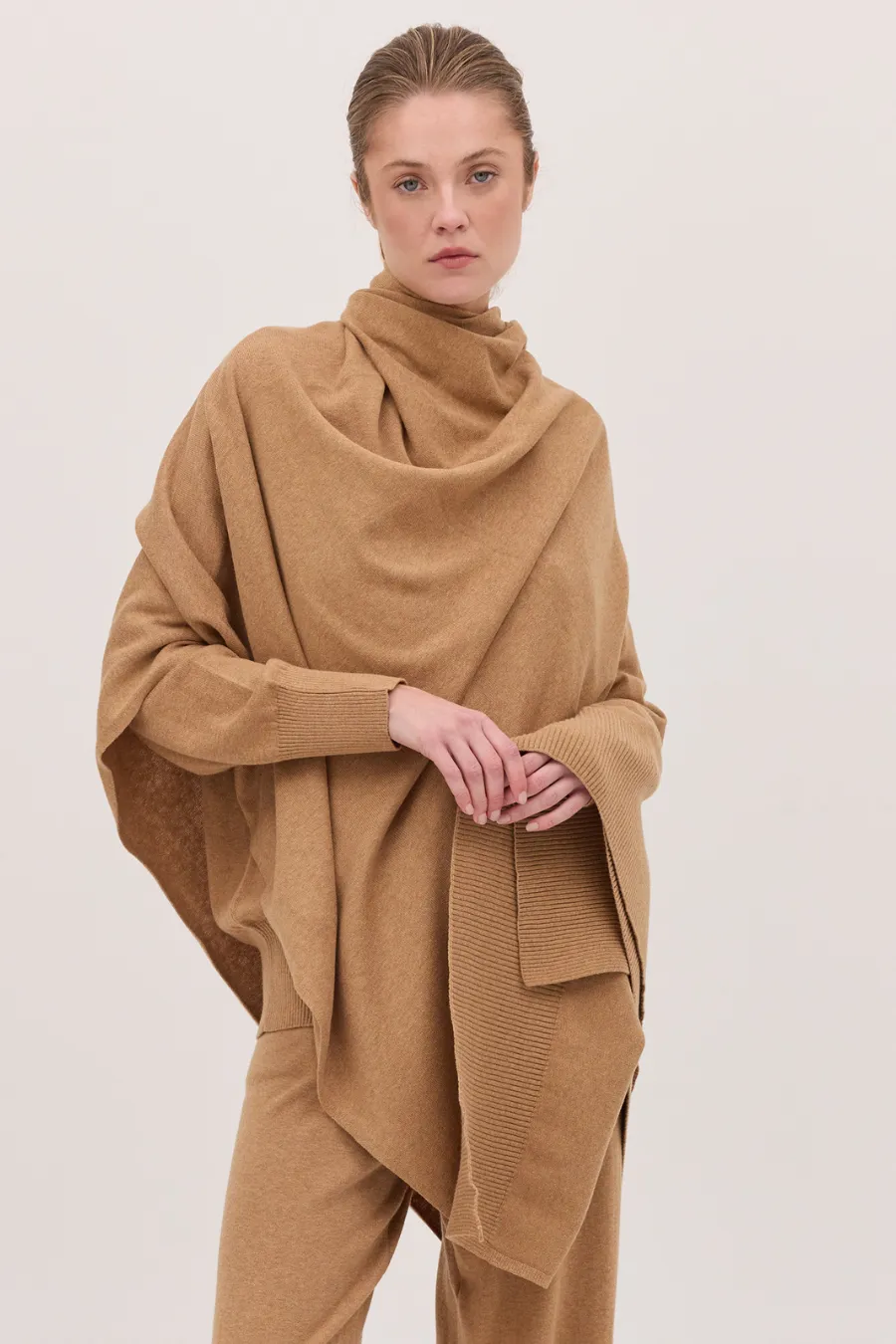 The Travel Wrap Rattan